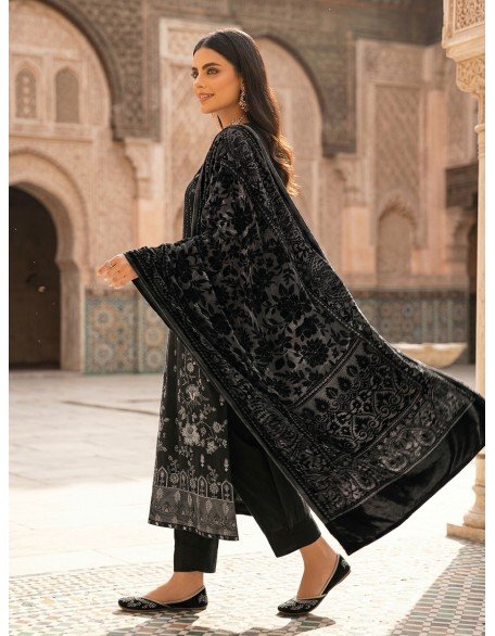 Charcoal Taupe Suit with Palachi Dupatta Charcoal Taupe Suit with Palachi Dupatta